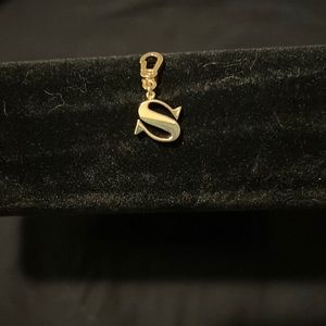 COPY - Coach charm S